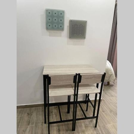 Comfort And Seaview Apartment Nea Paralia Thessaloniki Exterior foto